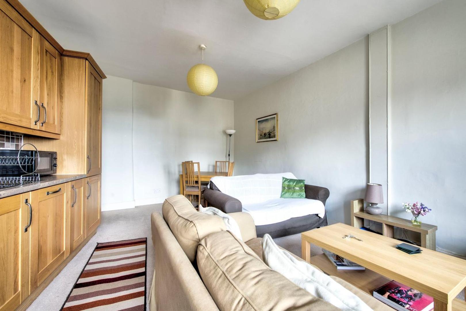 Guestready - Charming Home In Old Town EDI Buitenkant foto