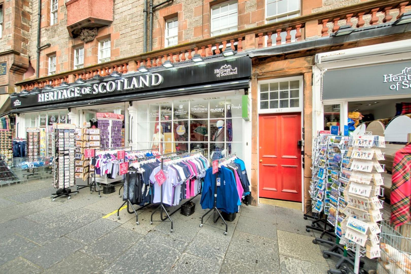 Guestready - Charming Home In Old Town EDI Buitenkant foto