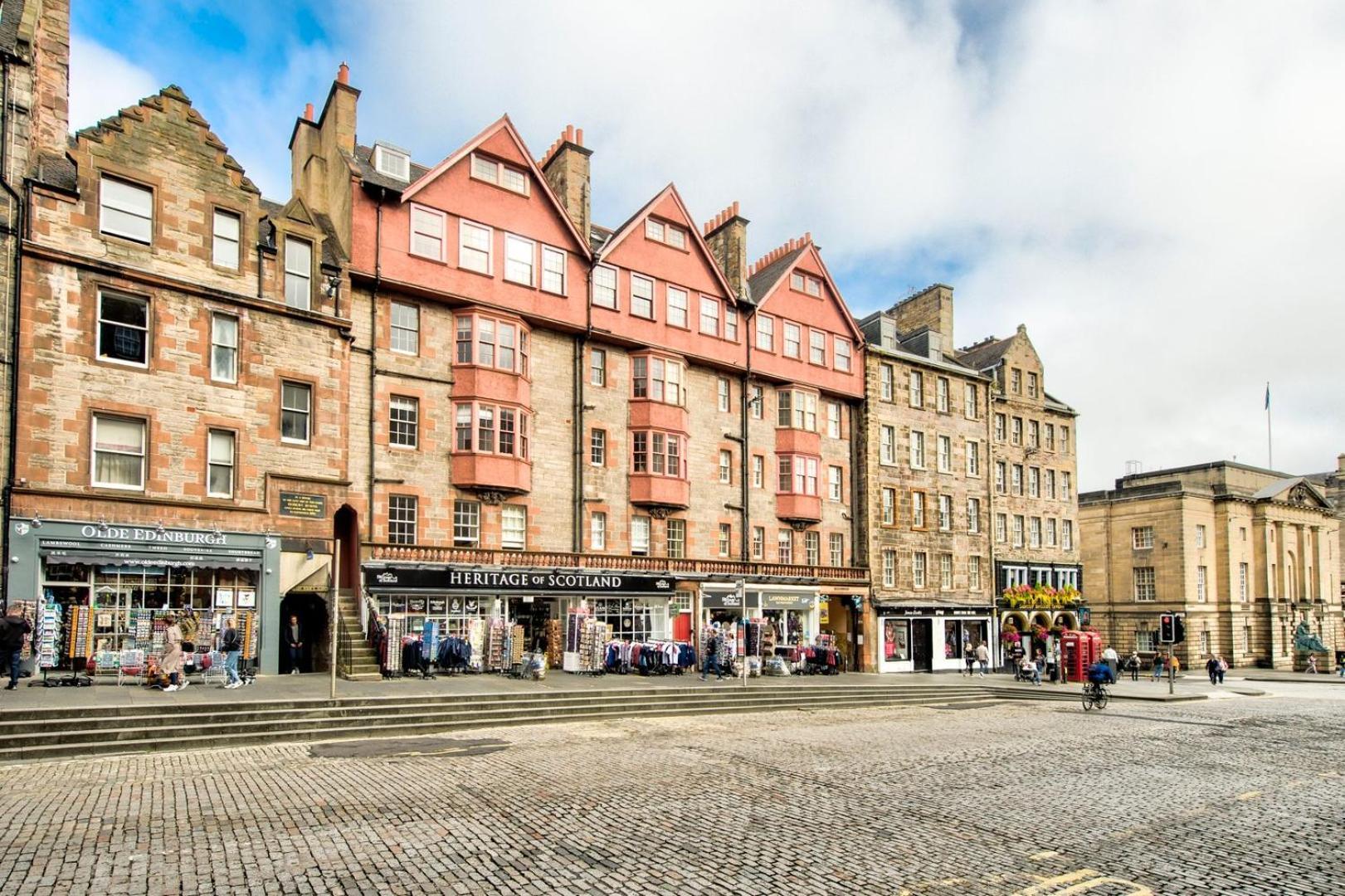 Guestready - Charming Home In Old Town EDI Buitenkant foto